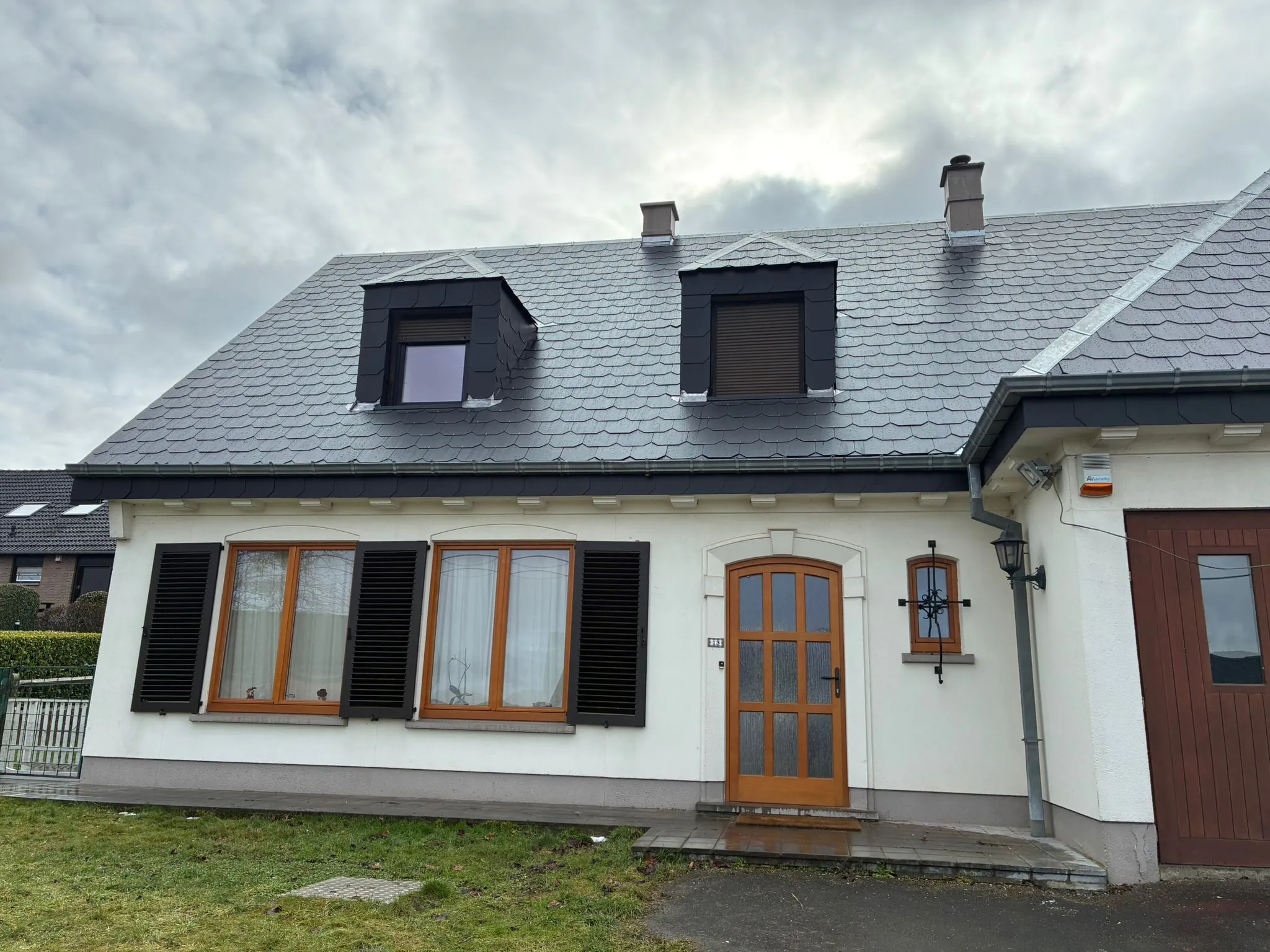 Andenne Dakrenovatie – 230 m² Natuurleien