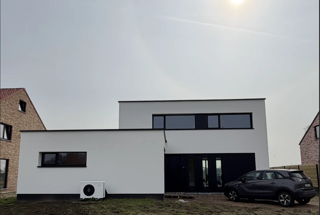 Essen – Modern Facade Renovation